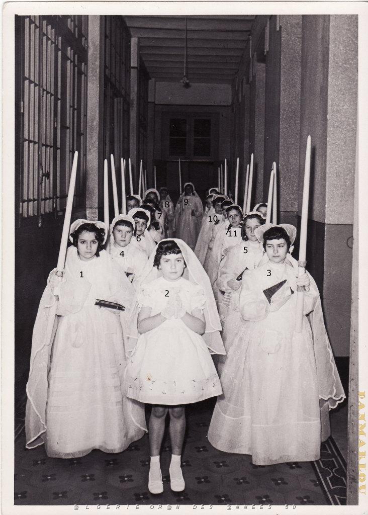 COMMUNIONS ORAN ECOLE ST MARIE DES CHAMPS 24 05 1955   (4).jpg